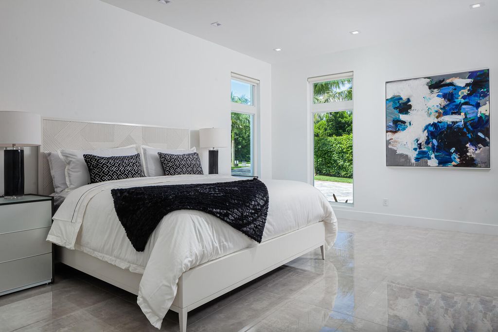 The Home in Naples is a perfect new estate expertly crafted with cutting-edge international design and mid-century modern influences now available for sale. This home located at 4445 Silver Fox Dr, Naples, Florida