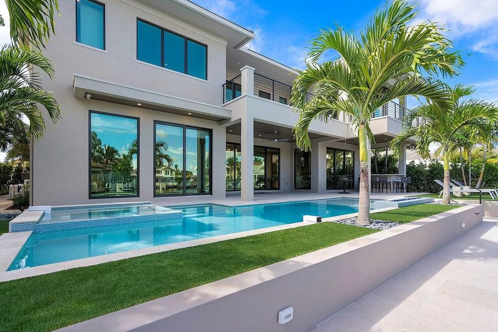 The Home in Boca Raton is an exquisite estate has been professionally decorated and furnished including window treatments now available for sale. This home located at 731 NE 32nd St, Boca Raton, Florida