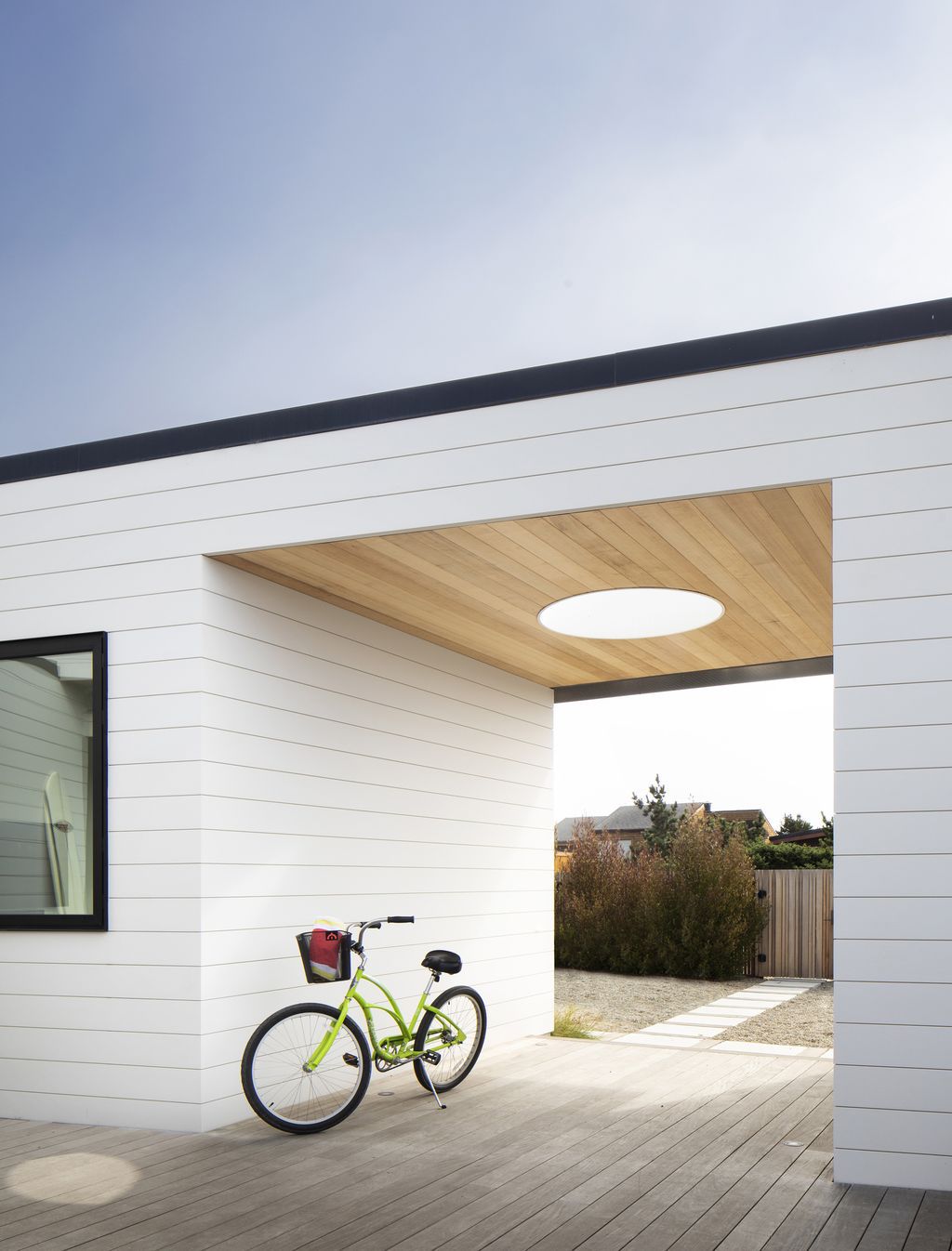 Dune House, an ideal retreat by Cass Calder Smith Architecture + Interiors