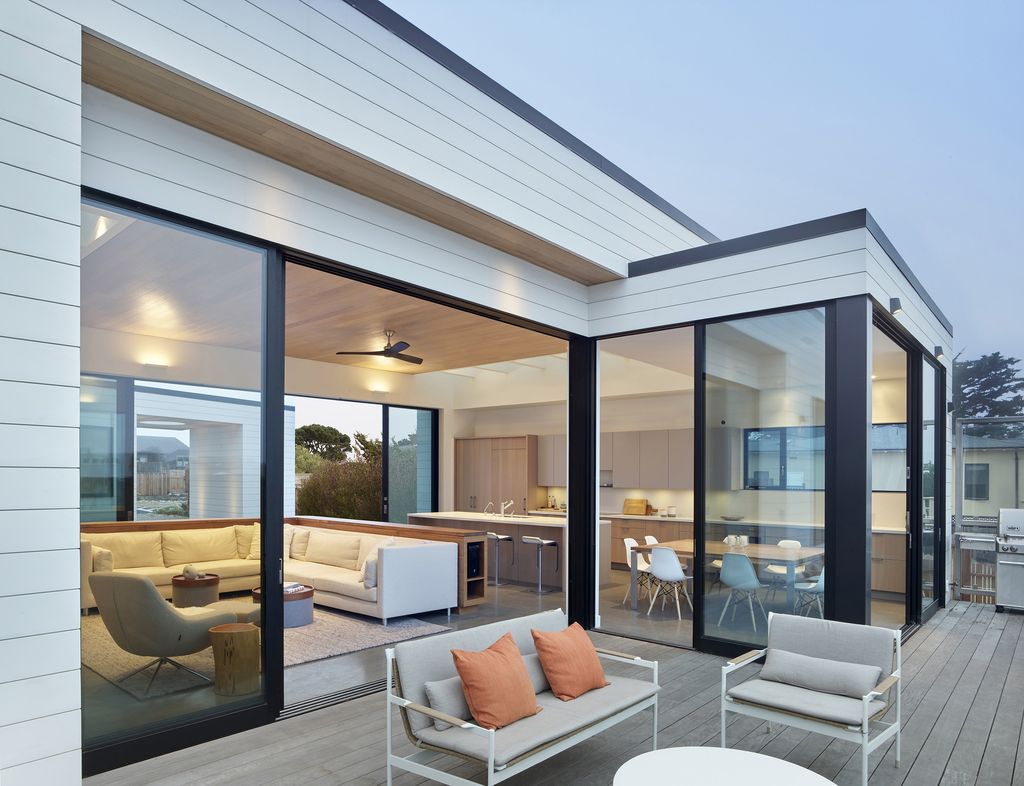 Dune House, an ideal retreat by Cass Calder Smith Architecture + Interiors
