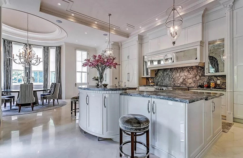 The Classic European Chateau in Ontario is a true timeless masterpiece now available for sale. This home is located at 291 Balsam Dr, Oakville, ON L6J 3X7, Canada