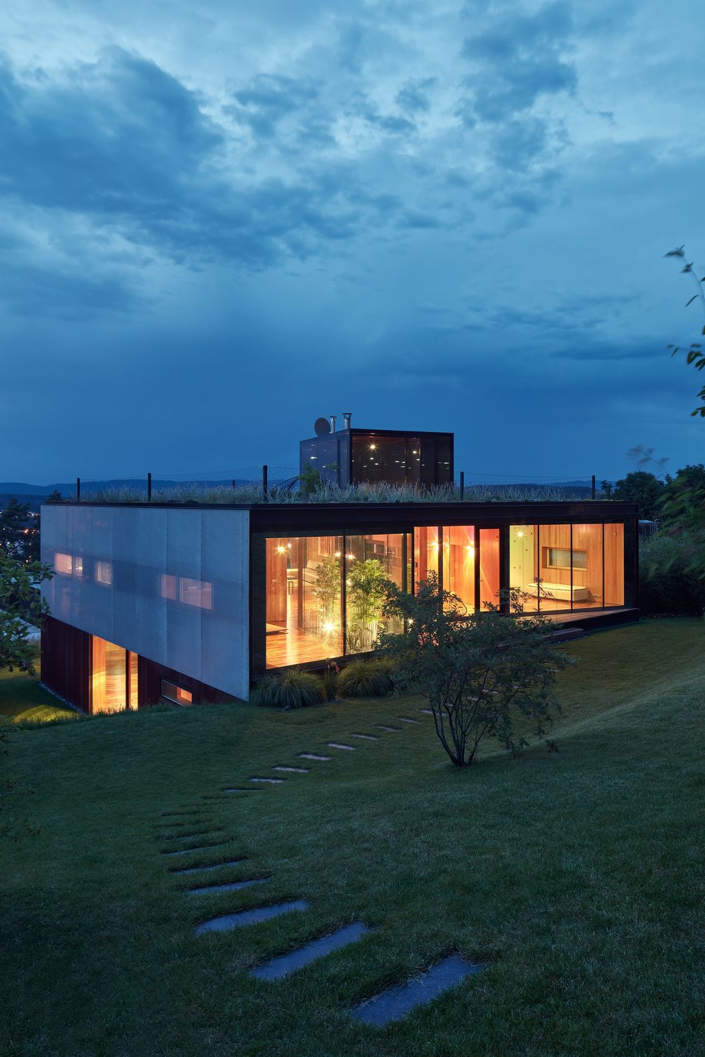 Lazy House Sits Between a Forest and a Valley by Petrjanda Brainwork 7