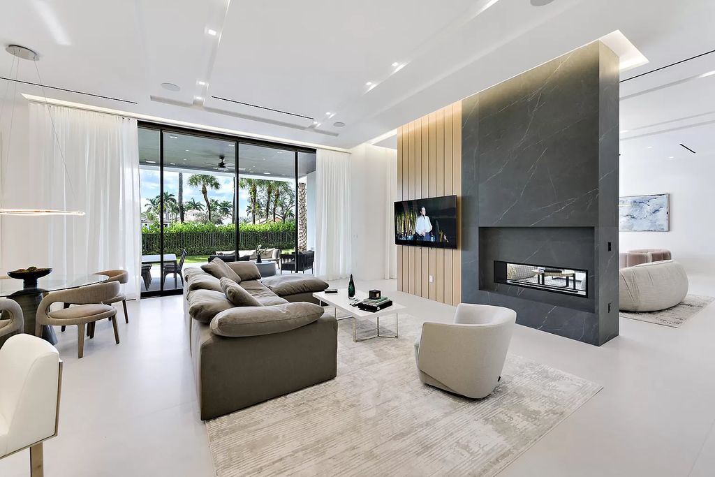 The Home in Boca Raton is a newly completed modern luxury home with Smart Home Technology in St Andrews Country Club now available for sale. This home located at 17745 Scarsdale Way, Boca Raton, Florida