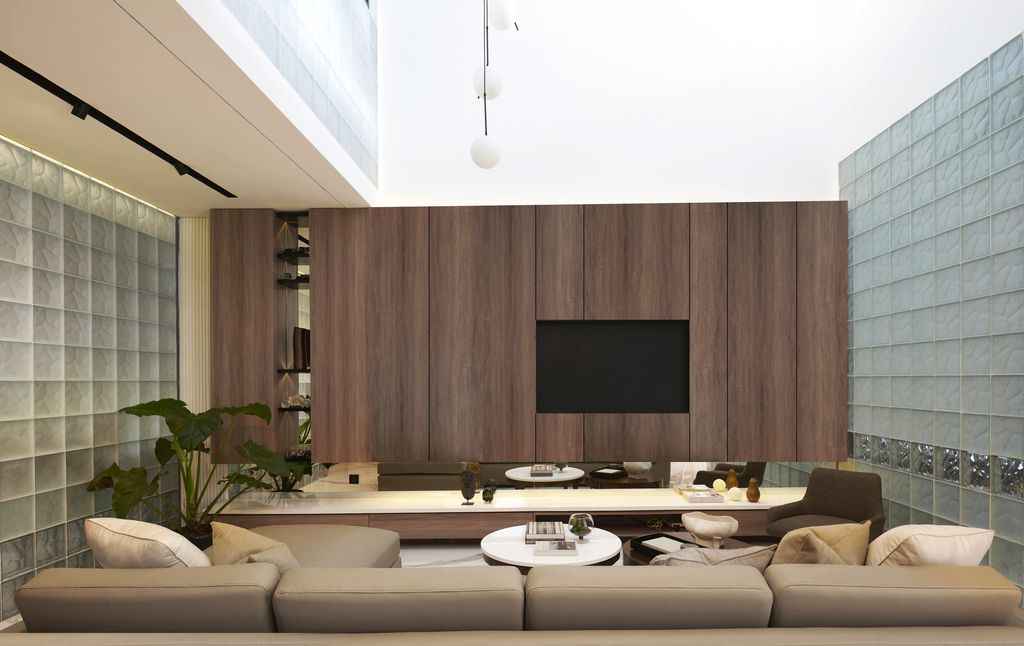 Refraction House transform with glass block series combination by RADar 16