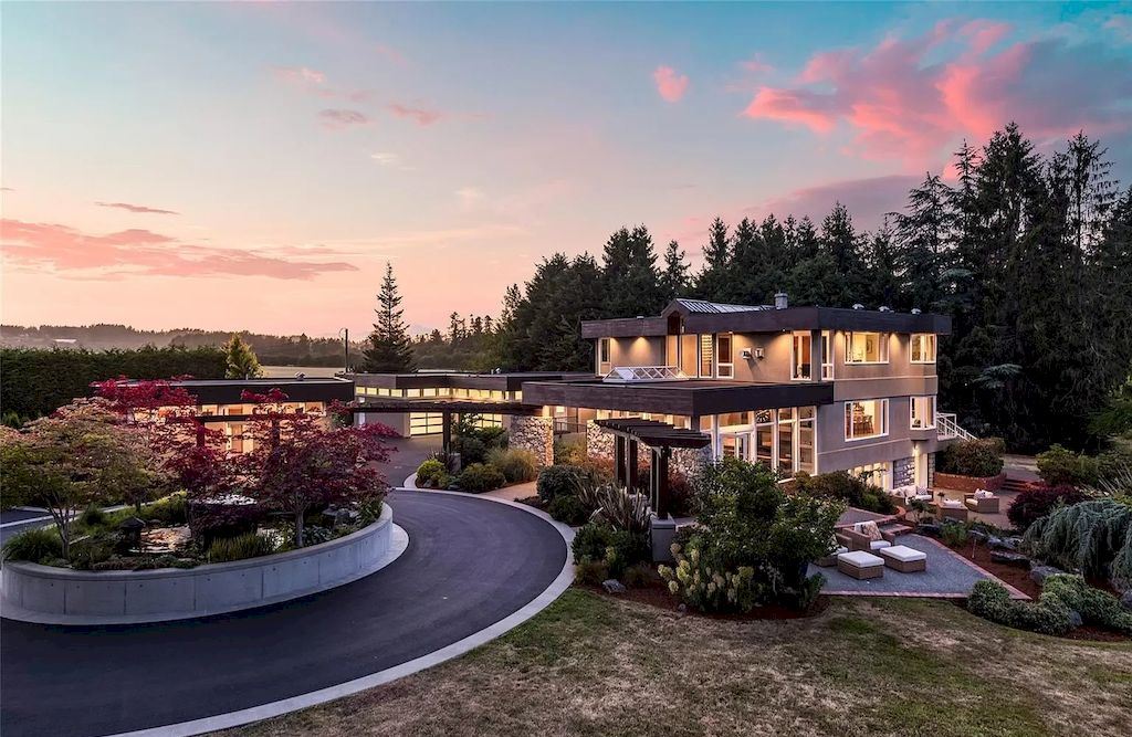 The Spectacular Beachfront Estate in Saanich is a luxury home now available for sale. This home is located at 5605 Parker Ave, Saanich, BC V8Y 2N2, Canada