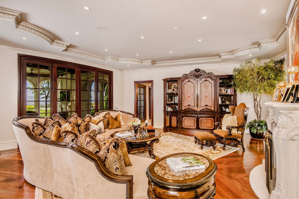 This 32000000 Classic French Chateau in Calabasas is A World of Luxury and Quality 9