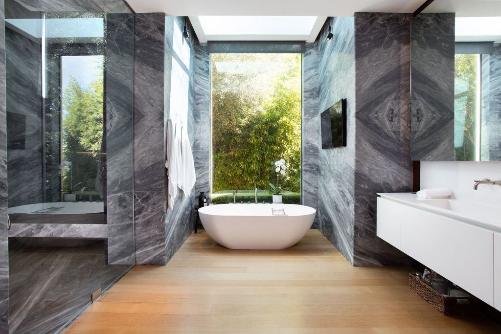 The Los Angeles Home is a contemporary masterpiece is one of the greatest architectural gems in the Bird Streets now available for sale. This home located at 1877 Rising Glen Rd, Los Angeles, California