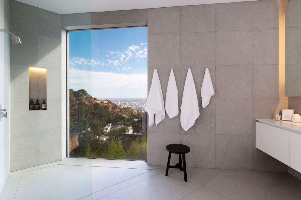 The Los Angeles Home is a contemporary masterpiece is one of the greatest architectural gems in the Bird Streets now available for sale. This home located at 1877 Rising Glen Rd, Los Angeles, California