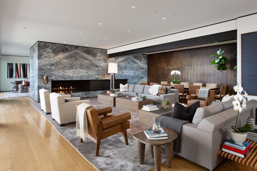 The Los Angeles Home is a contemporary masterpiece is one of the greatest architectural gems in the Bird Streets now available for sale. This home located at 1877 Rising Glen Rd, Los Angeles, California