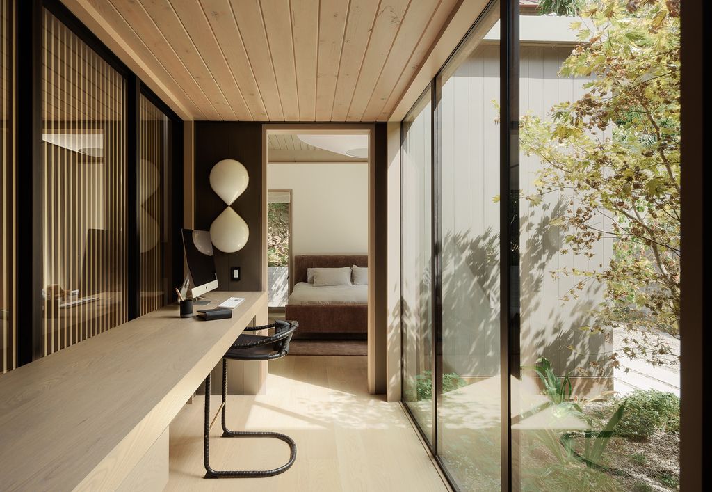 Twin Peaks Residence with Light fills every corner by Feldman Architecture