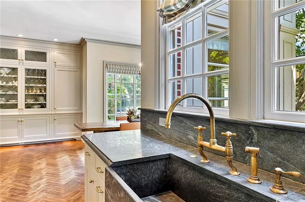 Gracious English Manor in Georgia of Extraordinary Quality and Endless Amenities Hits Market for $5,875,000