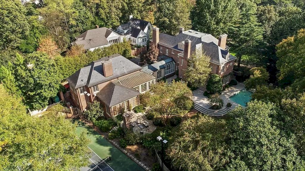 Gracious English Manor in Georgia of Extraordinary Quality and Endless Amenities Hits Market for $5,875,000
