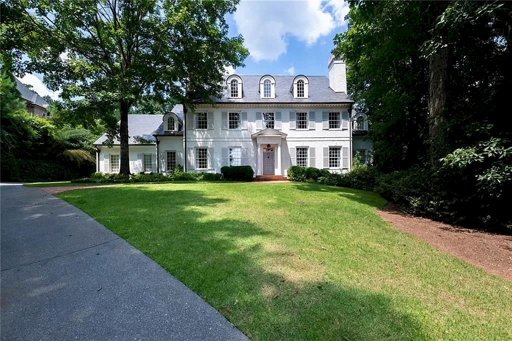 Gorgeous Spacious Home Done to Perfection in Georgia Listed for $3,495,000