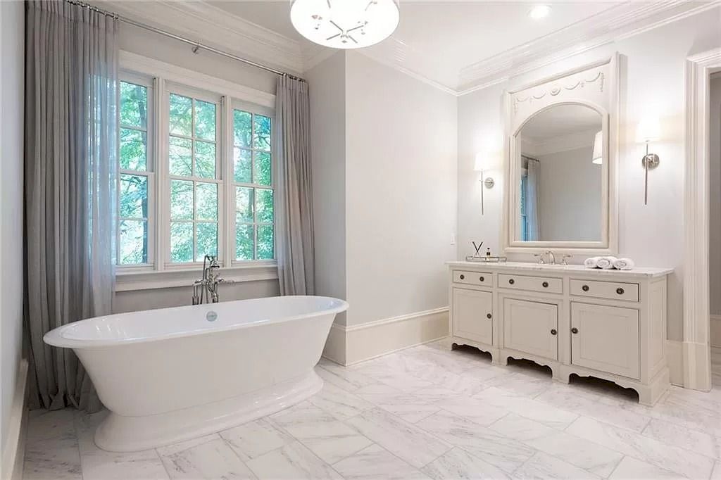 Gorgeous Spacious Home Done to Perfection in Georgia Listed for $3,495,000