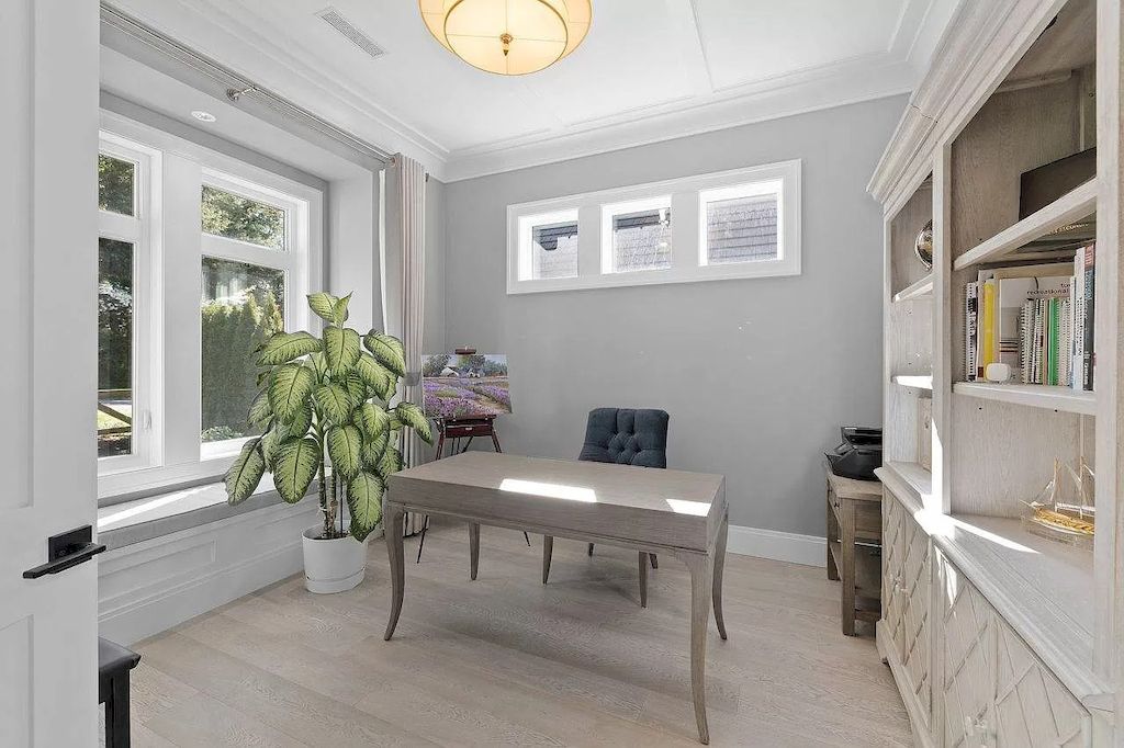 The Beautiful Custom Residence in Surrey is a luxurious home now available for sale. This home located at 14033 28th Ave, Surrey, BC V4P 0A3, Canada