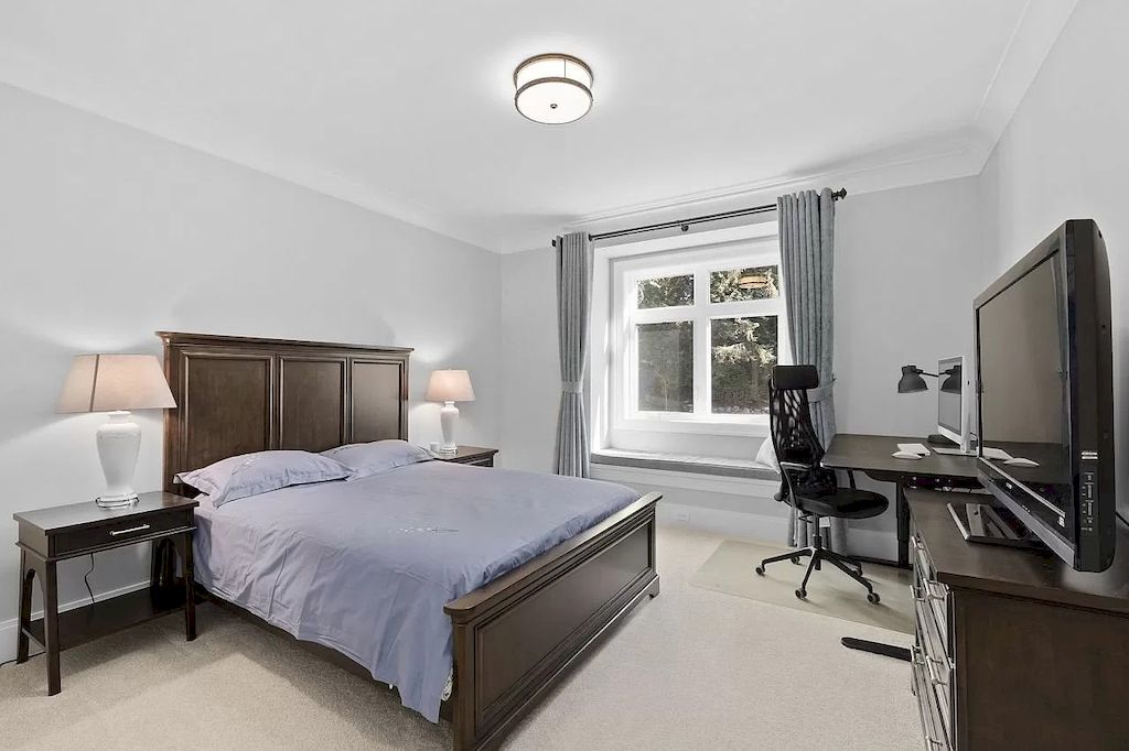The Beautiful Custom Residence in Surrey is a luxurious home now available for sale. This home located at 14033 28th Ave, Surrey, BC V4P 0A3, Canada