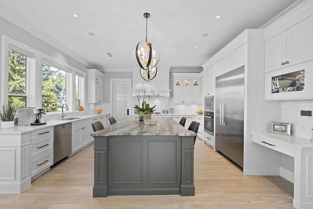 The Beautiful Custom Residence in Surrey is a luxurious home now available for sale. This home located at 14033 28th Ave, Surrey, BC V4P 0A3, Canada