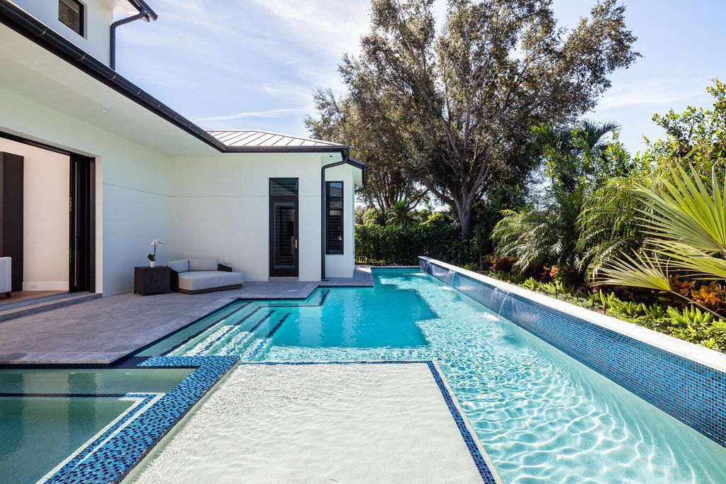 The Home in Naples is a warm and inviting open concept home has all the space you need for comfortable living and entertaining now available for sale. This home located at 823 Bentwood Dr, Naples, Florida