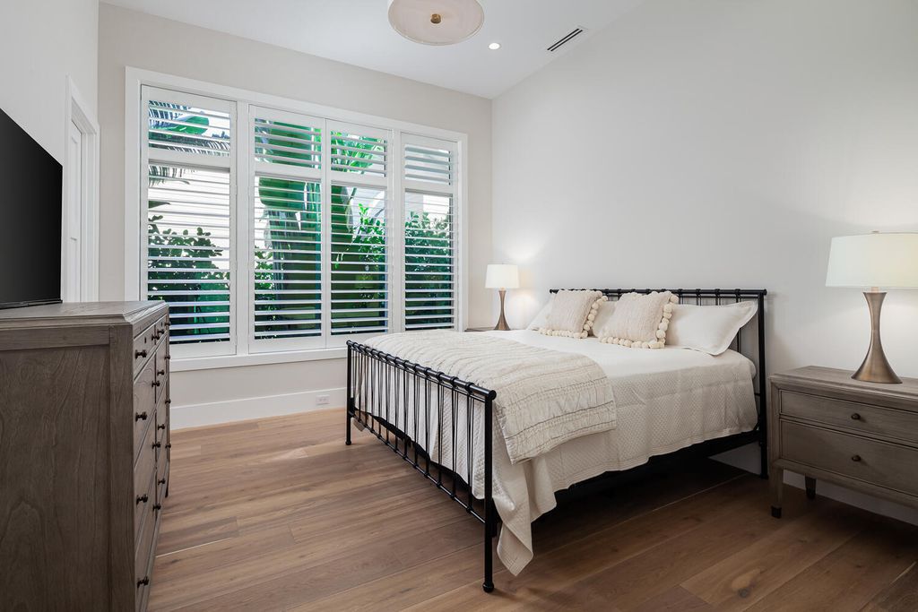 The Home in Naples is a warm and inviting open concept home has all the space you need for comfortable living and entertaining now available for sale. This home located at 823 Bentwood Dr, Naples, Florida
