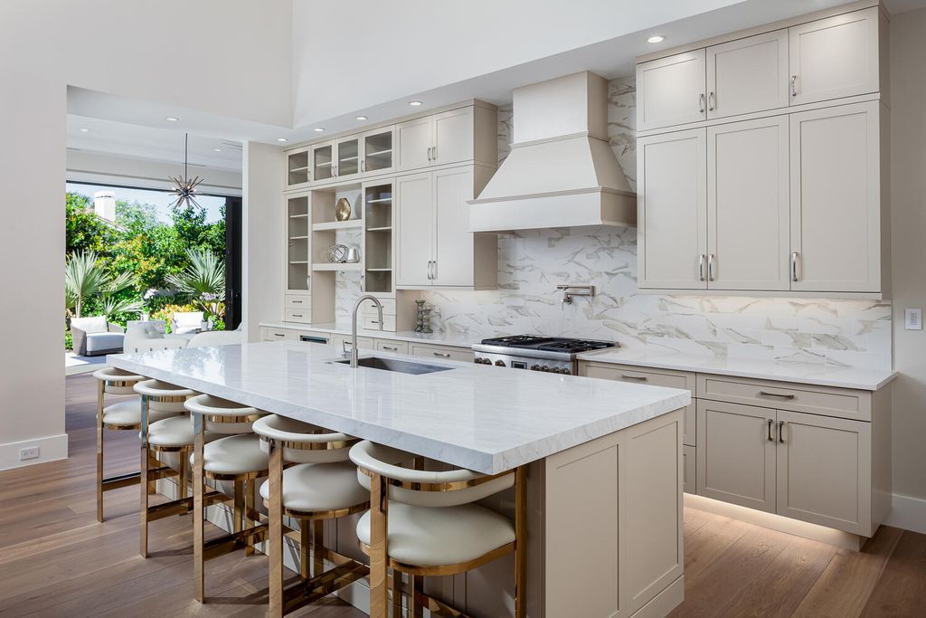 The Home in Naples is a warm and inviting open concept home has all the space you need for comfortable living and entertaining now available for sale. This home located at 823 Bentwood Dr, Naples, Florida