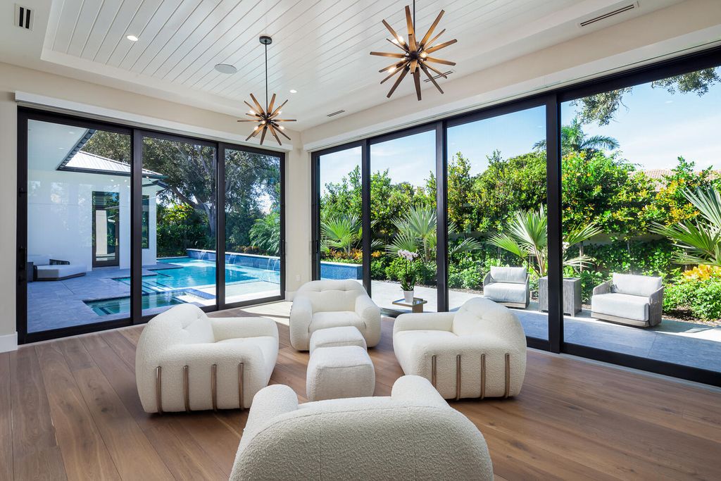 The Home in Naples is a warm and inviting open concept home has all the space you need for comfortable living and entertaining now available for sale. This home located at 823 Bentwood Dr, Naples, Florida