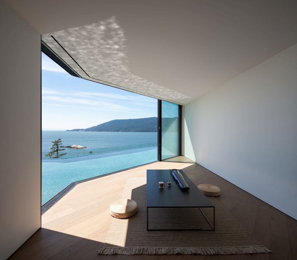 Blackcliff house monumental one on hill by McLeod Bovell Modern Houses 9