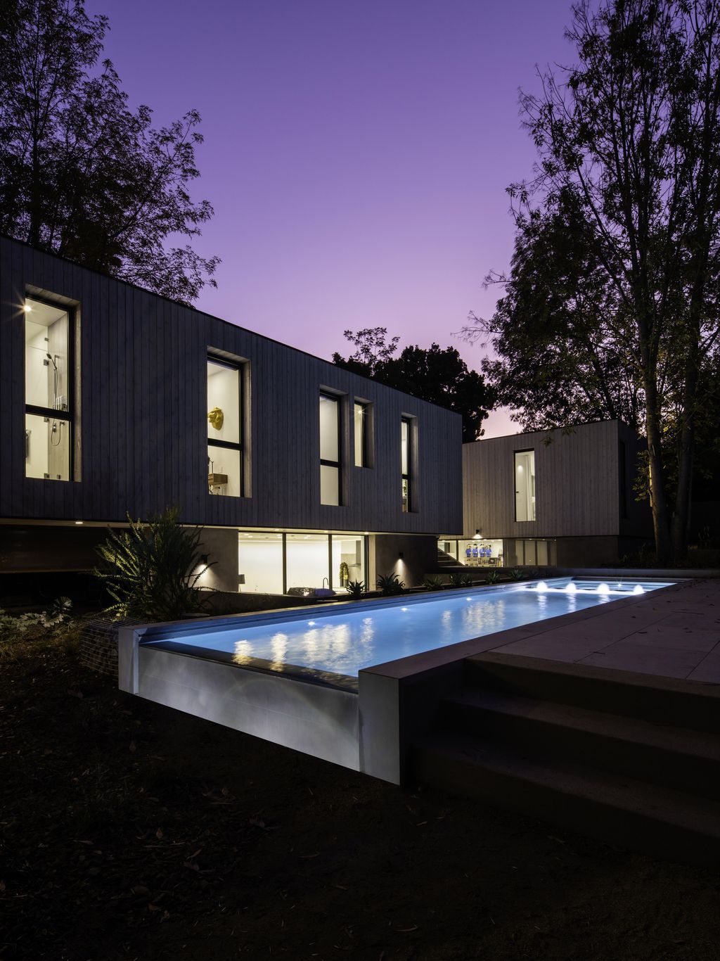 Bridge House Nestled in Nature in Los Angeles by Dan Brunn Architecture 15