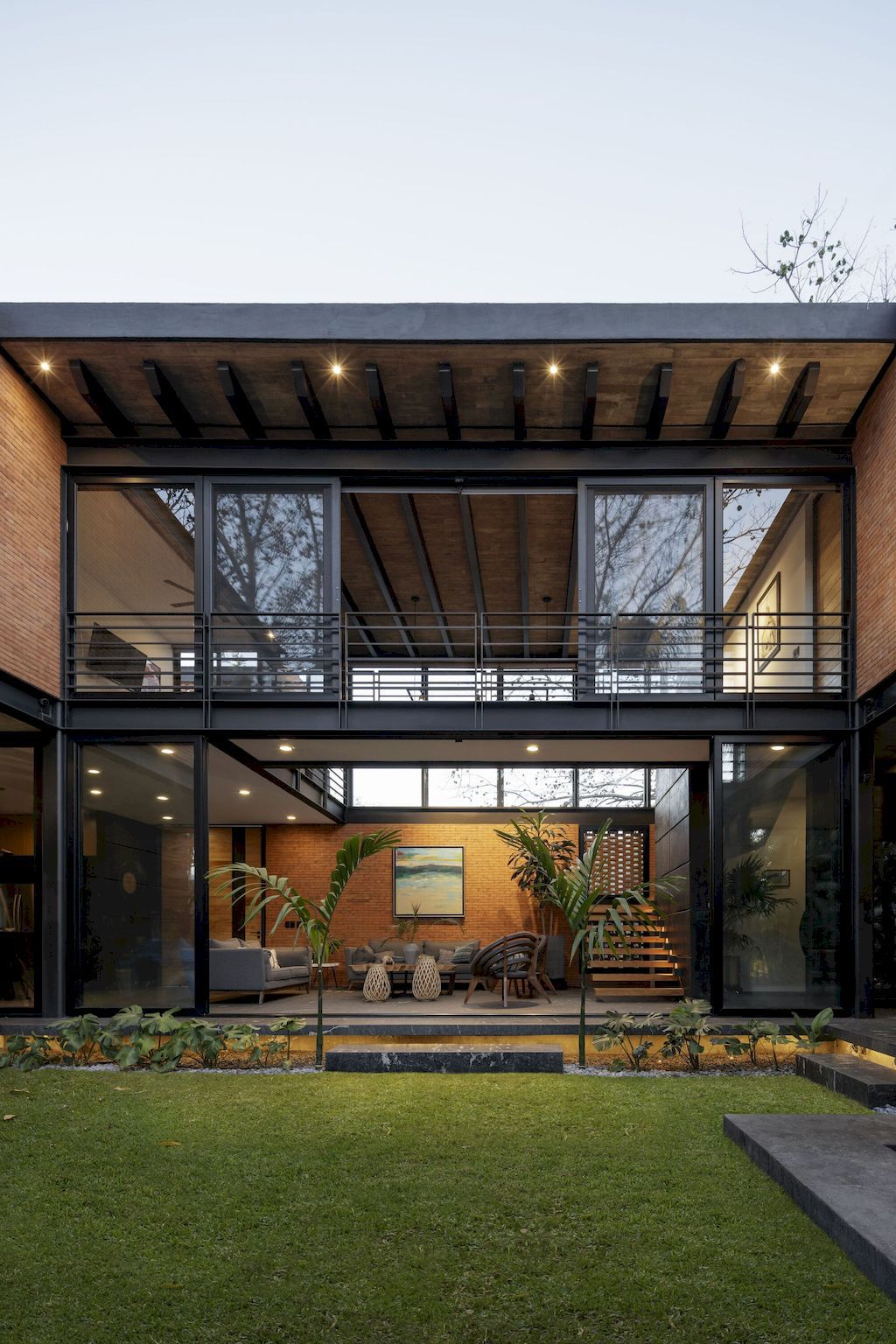 Casa Mao Achieves Perfect balance of Contrasts by Di Frenna Arquitectos 20