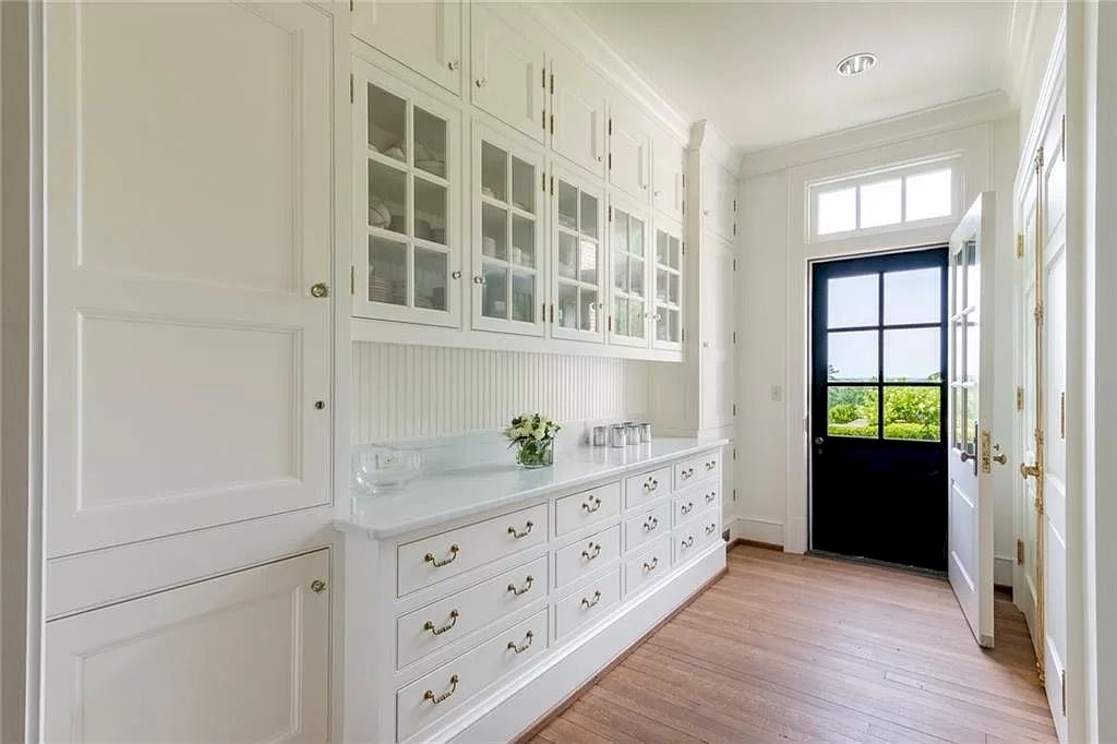 The Elegant Custom Built Home is a luxurious home now available for sale. This home located at 6531 Athletic Club Dr, Flowery Branch, Georgia; offering 06 bedrooms and 12 bathrooms with 17,700 square feet of living spaces.