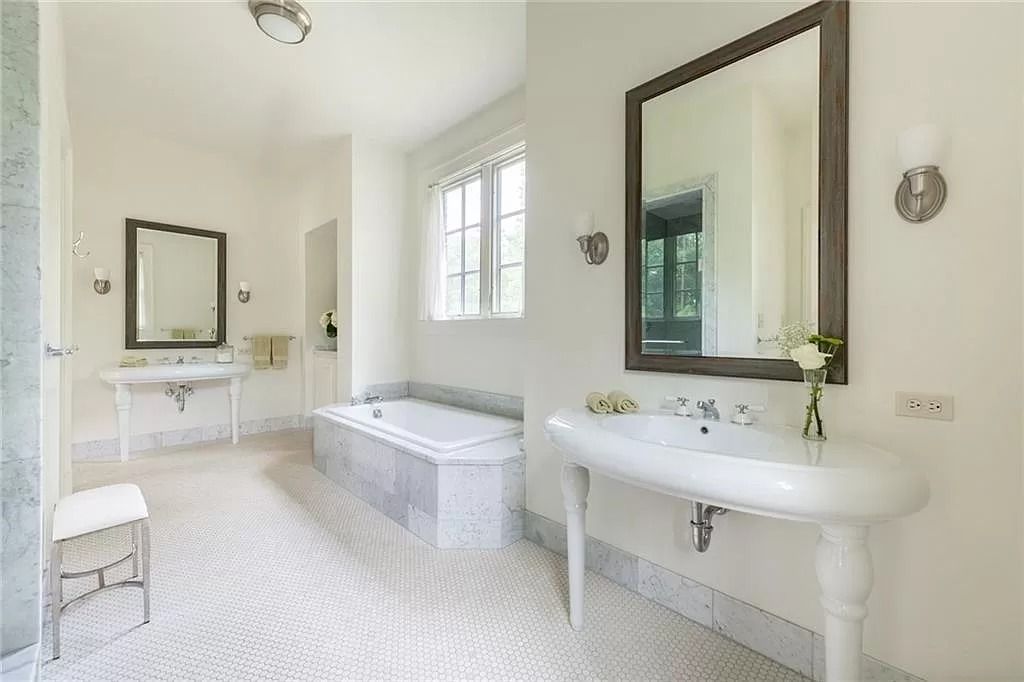 The Elegant Custom Built Home is a luxurious home now available for sale. This home located at 6531 Athletic Club Dr, Flowery Branch, Georgia; offering 06 bedrooms and 12 bathrooms with 17,700 square feet of living spaces.
