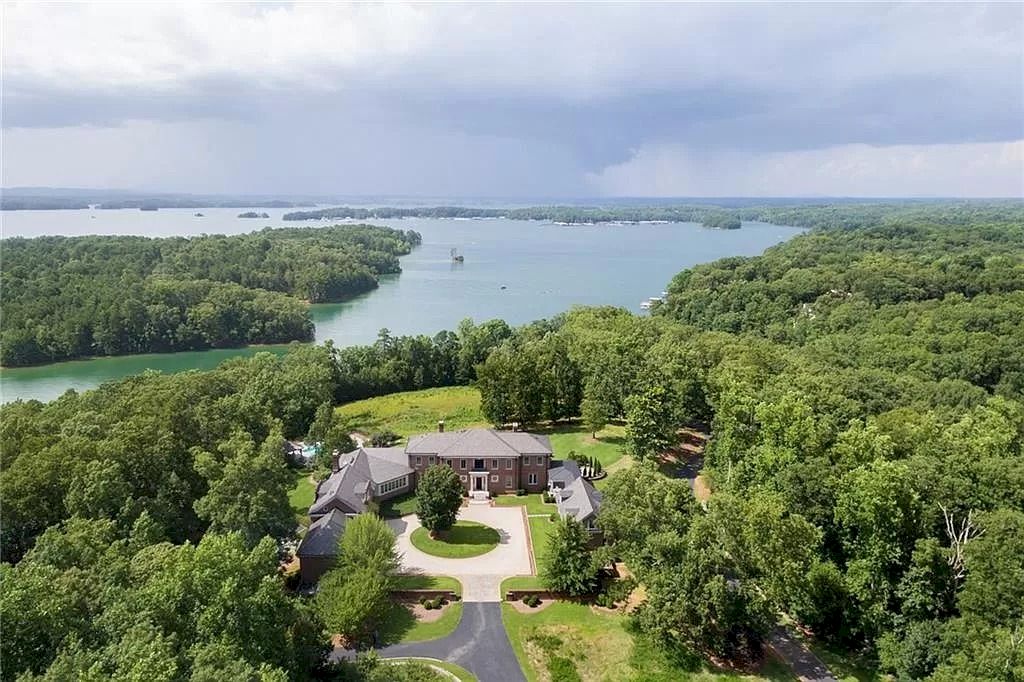 The Elegant Custom Built Home is a luxurious home now available for sale. This home located at 6531 Athletic Club Dr, Flowery Branch, Georgia; offering 06 bedrooms and 12 bathrooms with 17,700 square feet of living spaces.