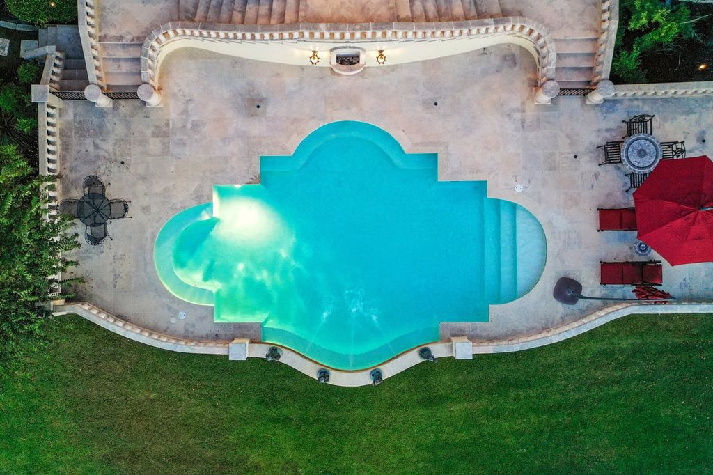 The Mansion in Austin is a elegant Italian Baroque estate custom designed by Cornerstone Architect Group and built by Michael Deane Homes now available for sale. This home located at 7901 Escala Dr, Austin, Texas