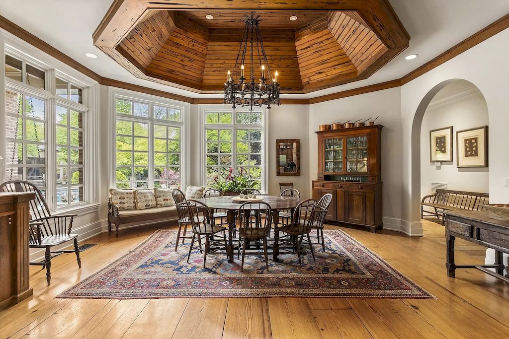 The Tennessee Home is a luxurious home now available for sale. This home located at 1358 Page Rd, Nashville, Tennessee; offering 06 bedrooms and 11 bathrooms with 20,533 square feet of living spaces. 