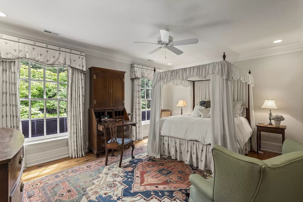 The Tennessee Home is a luxurious home now available for sale. This home located at 1358 Page Rd, Nashville, Tennessee; offering 06 bedrooms and 11 bathrooms with 20,533 square feet of living spaces. 