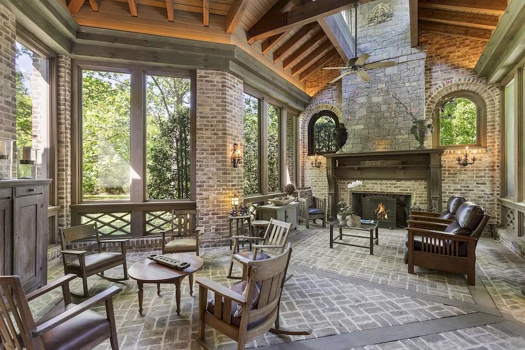 The Tennessee Home is a luxurious home now available for sale. This home located at 1358 Page Rd, Nashville, Tennessee; offering 06 bedrooms and 11 bathrooms with 20,533 square feet of living spaces. 