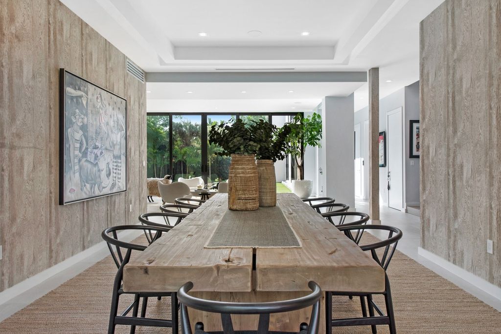 The Home in Miami is a gorgeous fully furnished new construction home in the heart of South Miami’s High Pines neighborhood now available for sale. This home located at 5470 Sunset Dr, Miami, Florida