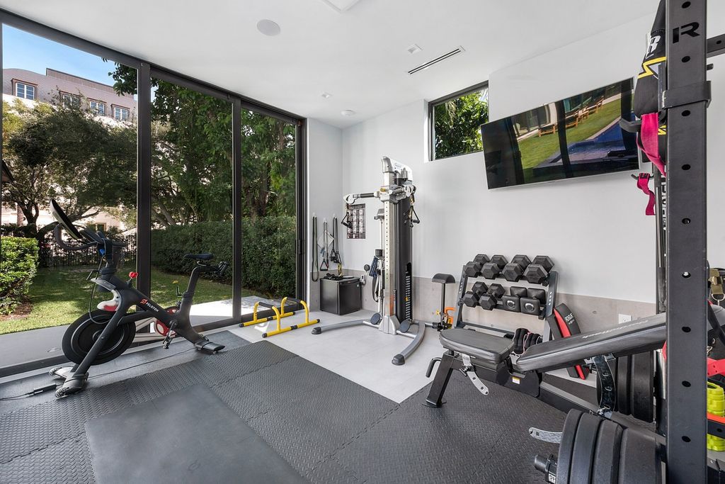 The Home in Miami is a gorgeous fully furnished new construction home in the heart of South Miami’s High Pines neighborhood now available for sale. This home located at 5470 Sunset Dr, Miami, Florida