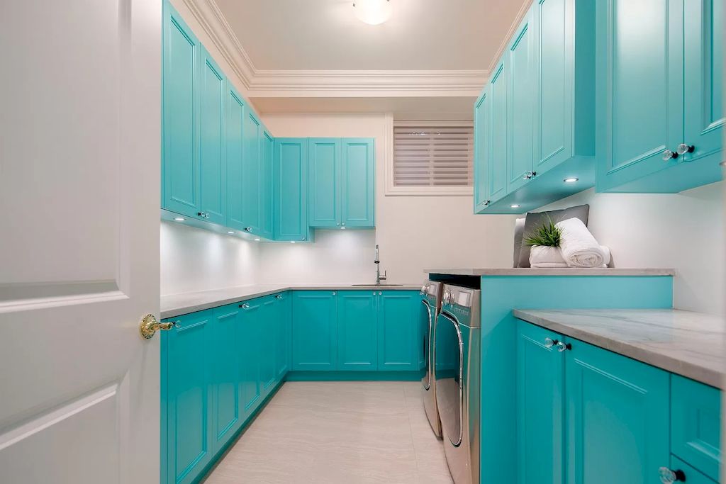 The Gorgeous South Facing Home in Vancouver built with supreme material, workmanship & attention to details now available for sale. This home located at 2007 W 29th Ave, Vancouver, BC V6J 2Z9, Canada