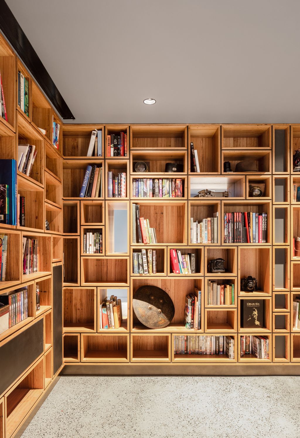 Graffiti House Converts from Warehouse into Artwork by Durack Architects 1