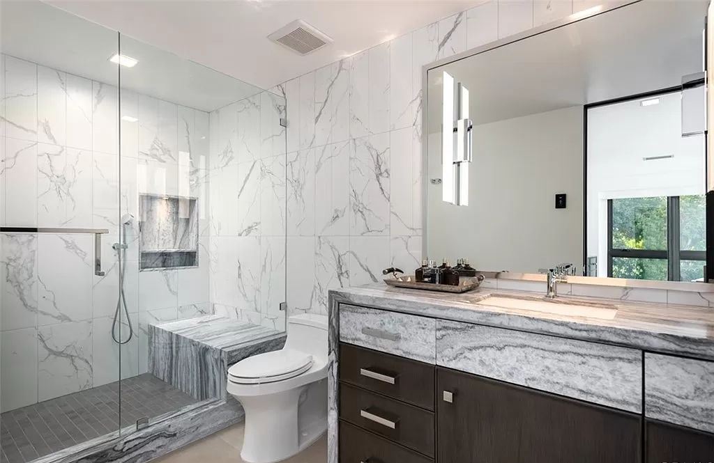 Masterfully Curated Home in Newport Beach with Panoramic Views Asking for 12500000 1