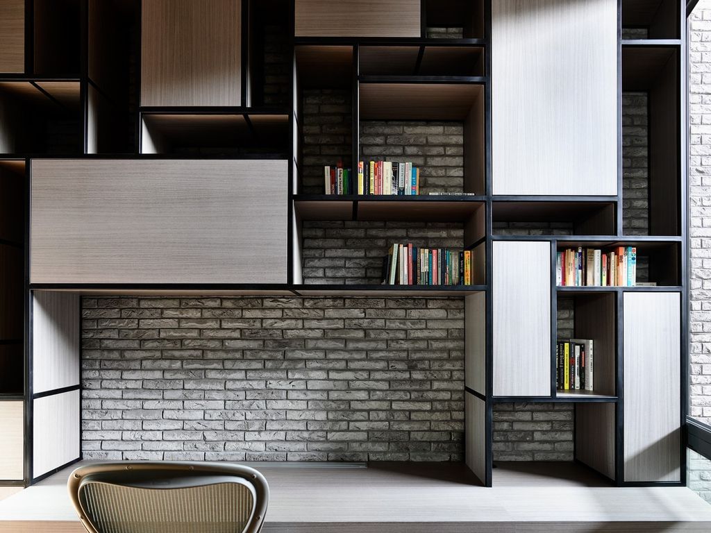 Surprising Seclusion House, an Inward-looking Home by HYLA Architects