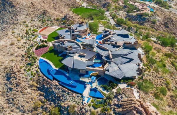 Where Earth Meets Architecture: The Ultimate ‘Home of the Year’ Hits the Market for $62M