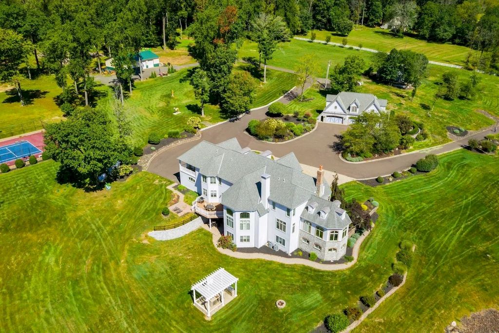 The Home in Pennsylvania is a luxurious home now available for sale. This home located at 1212 Township Line Rd, Chalfont, Pennsylvania; offering 07 bedrooms and 10 bathrooms with 12,300 square feet of living spaces.