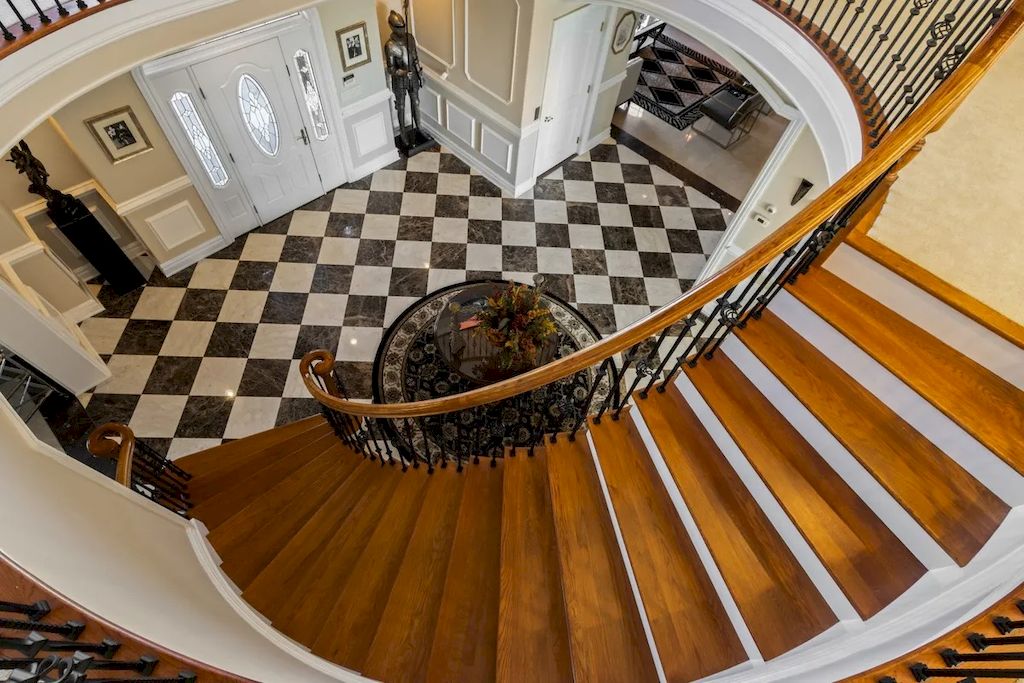 The Home in Pennsylvania is a luxurious home now available for sale. This home located at 1212 Township Line Rd, Chalfont, Pennsylvania; offering 07 bedrooms and 10 bathrooms with 12,300 square feet of living spaces.