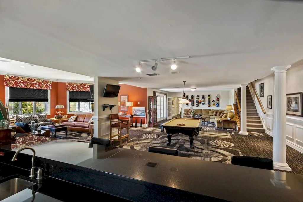 The Home in Pennsylvania is a luxurious home now available for sale. This home located at 1212 Township Line Rd, Chalfont, Pennsylvania; offering 07 bedrooms and 10 bathrooms with 12,300 square feet of living spaces.