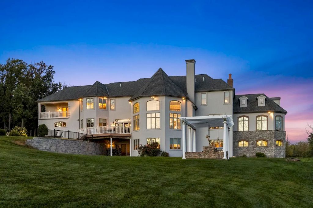 The Home in Pennsylvania is a luxurious home now available for sale. This home located at 1212 Township Line Rd, Chalfont, Pennsylvania; offering 07 bedrooms and 10 bathrooms with 12,300 square feet of living spaces.