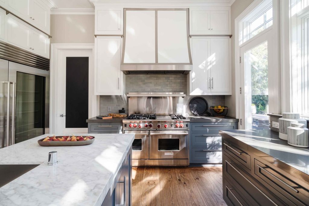 The Modern Farmhouse in Pacific Palisades blends artisanal details, top finishes, voluminous rooms, and an open concept indoor-outdoor layout now available for sale. This home located at 782 Ranch Ln, Pacific Palisades, California
