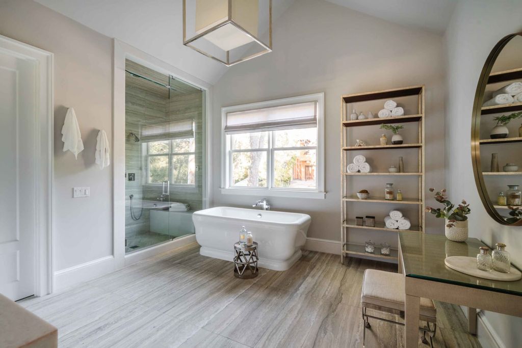 The Modern Farmhouse in Pacific Palisades blends artisanal details, top finishes, voluminous rooms, and an open concept indoor-outdoor layout now available for sale. This home located at 782 Ranch Ln, Pacific Palisades, California