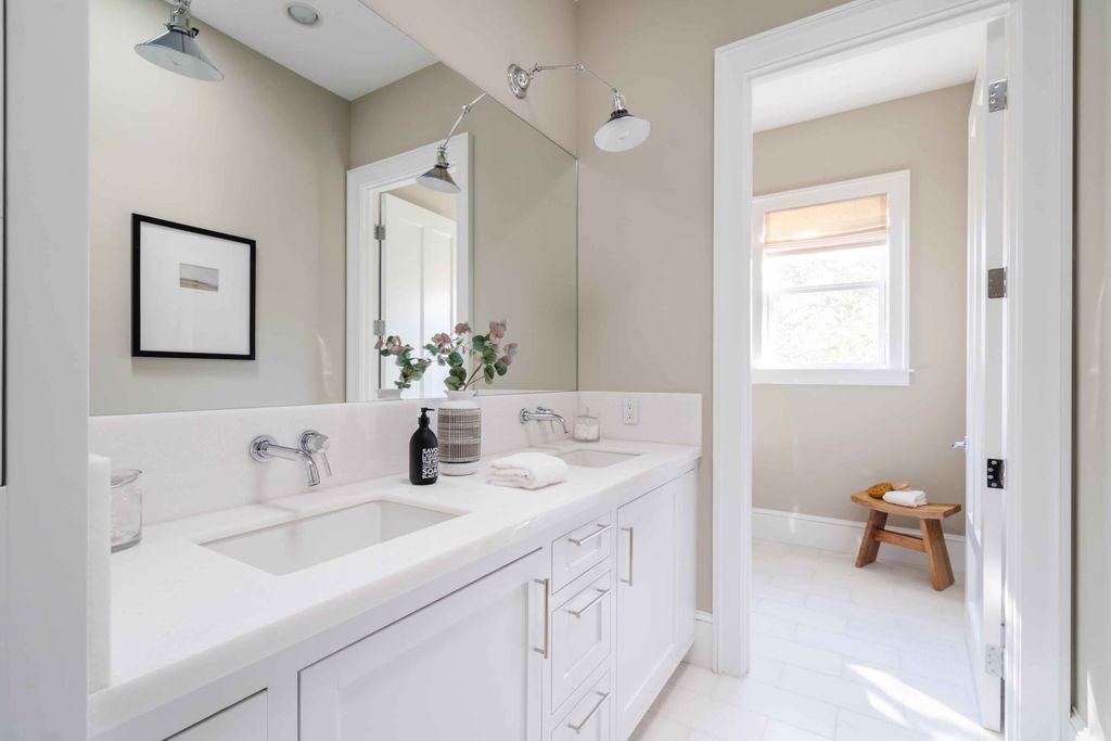 The Modern Farmhouse in Pacific Palisades blends artisanal details, top finishes, voluminous rooms, and an open concept indoor-outdoor layout now available for sale. This home located at 782 Ranch Ln, Pacific Palisades, California