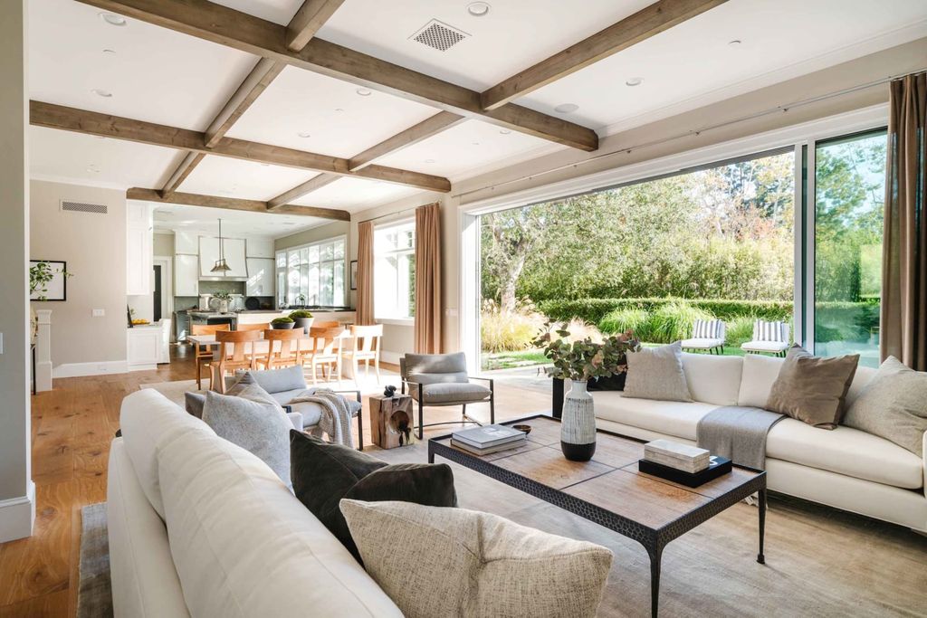 The Modern Farmhouse in Pacific Palisades blends artisanal details, top finishes, voluminous rooms, and an open concept indoor-outdoor layout now available for sale. This home located at 782 Ranch Ln, Pacific Palisades, California